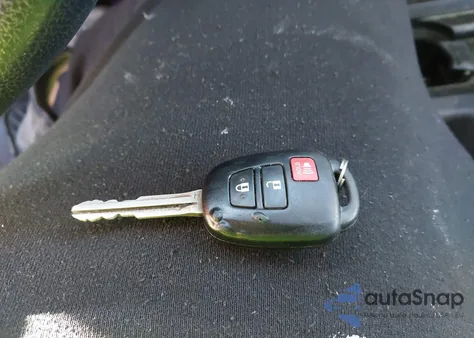 2019 Toyota Tacoma Sr z USA, uszkodzony, nr VIN 5TFAX5GN1KX147176